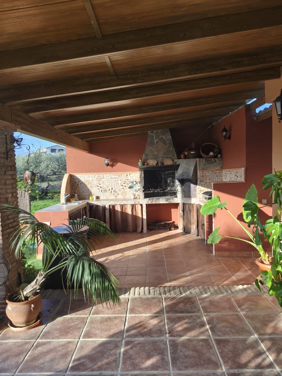 2 bedroom Finca/Country House for rent in Coin with pool - € 1,600 (Ref: 10112244)