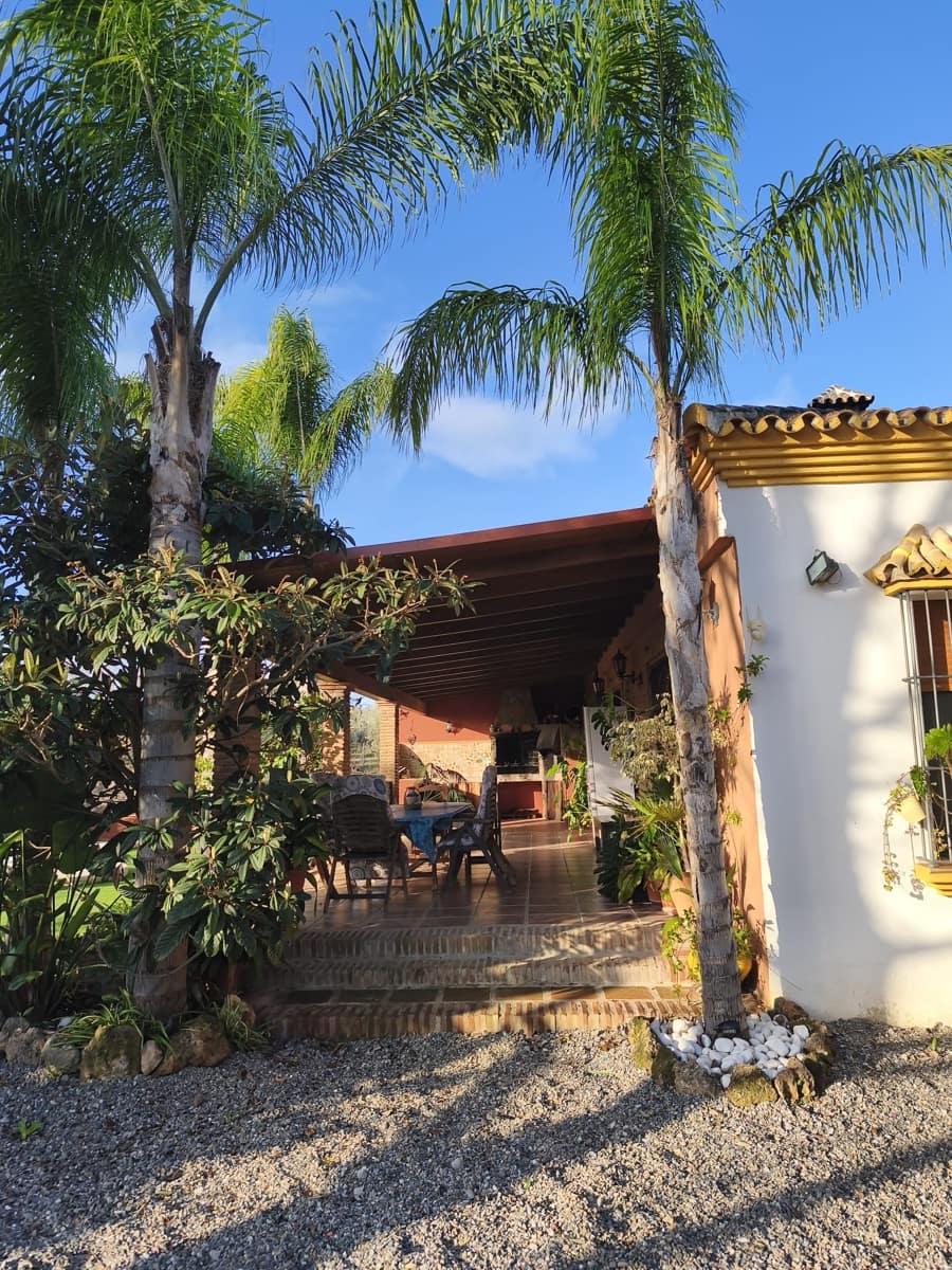 2 bedroom Finca/Country House for rent in Coin with pool - € 1,600 (Ref: 10112244)