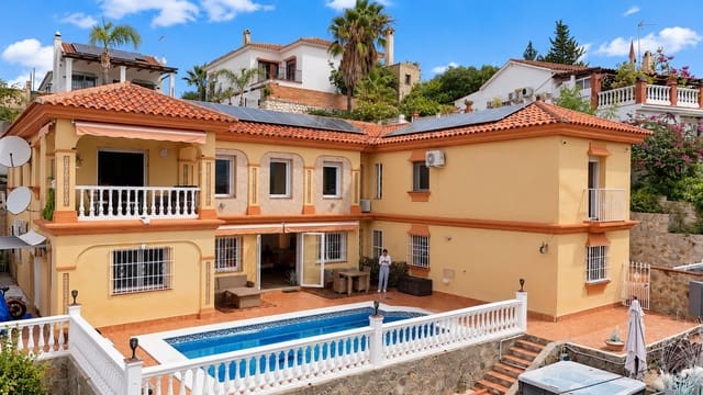 5 soverom Villa til salgs i Coín med svømmebasseng - € 699 000 (Ref: 10167293)