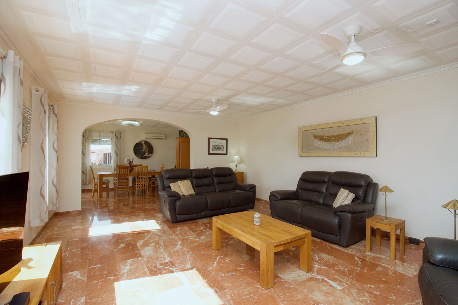 5 soverom Villa til salgs i Coin med svømmebasseng - € 699 000 (Ref: 10167293)