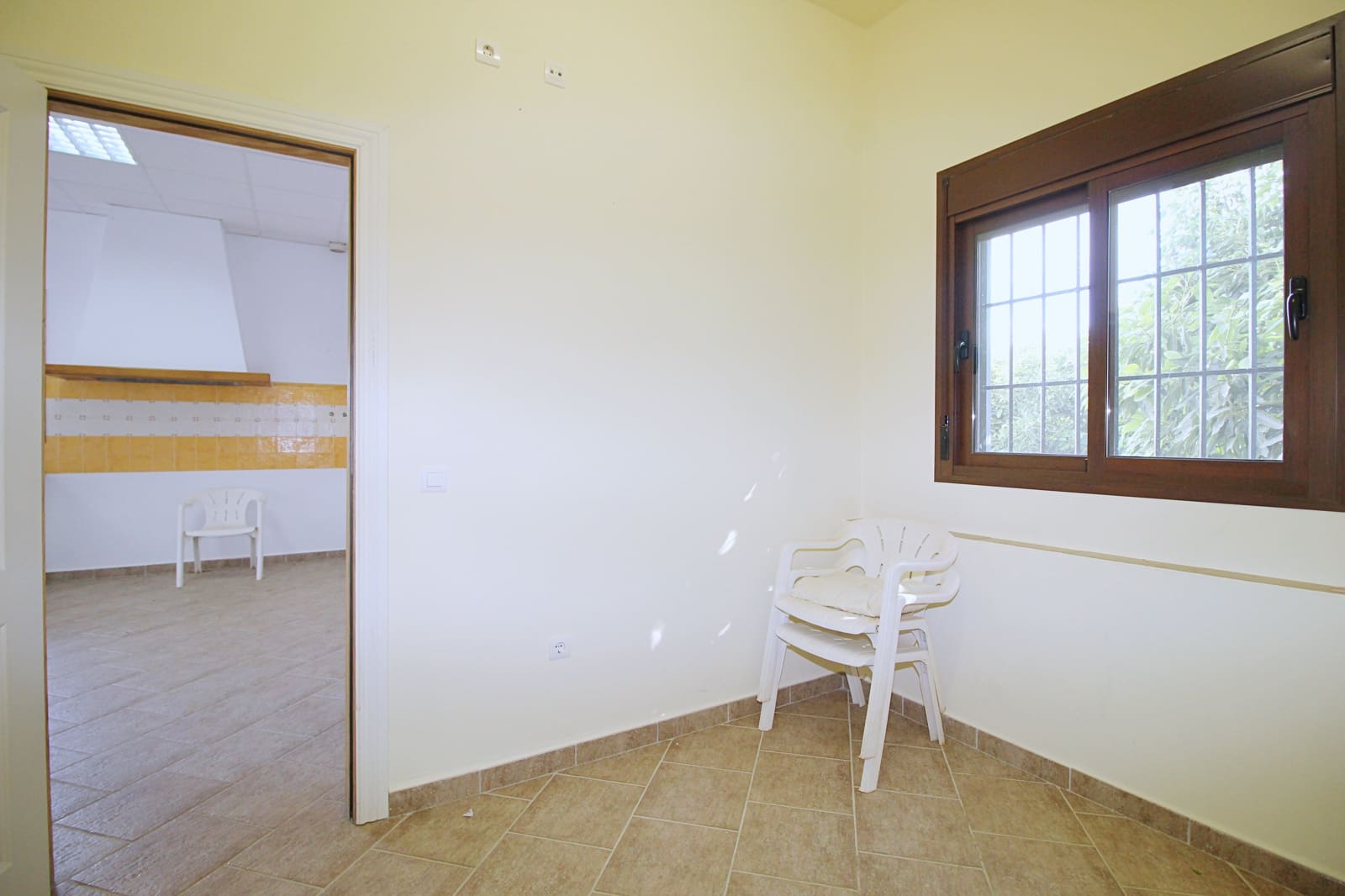 4 soveværelse Finca/Landehus til salg i Coin med swimmingpool garage - € 650.000 (Ref: 5374436)