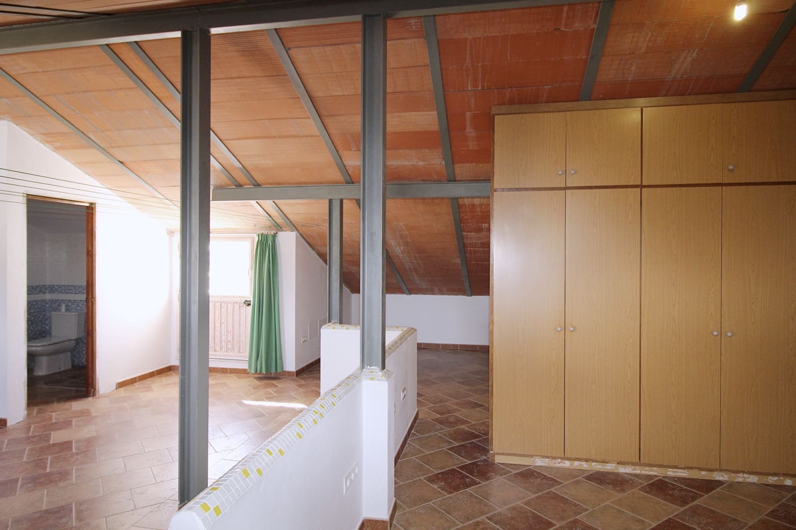 4 soveværelse Finca/Landehus til salg i Coin med swimmingpool garage - € 650.000 (Ref: 5374436)