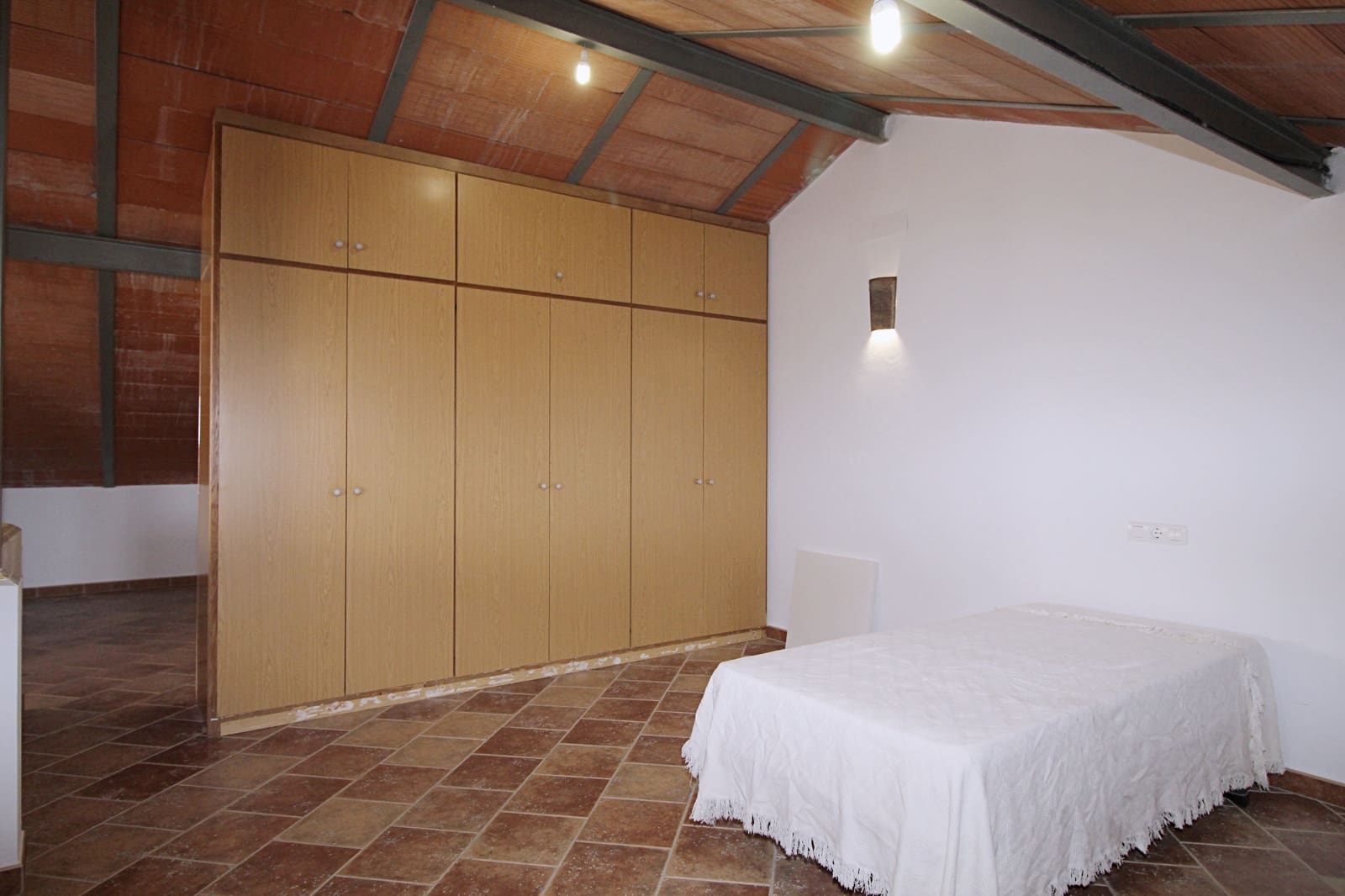 4 soveværelse Finca/Landehus til salg i Coin med swimmingpool garage - € 650.000 (Ref: 5374436)