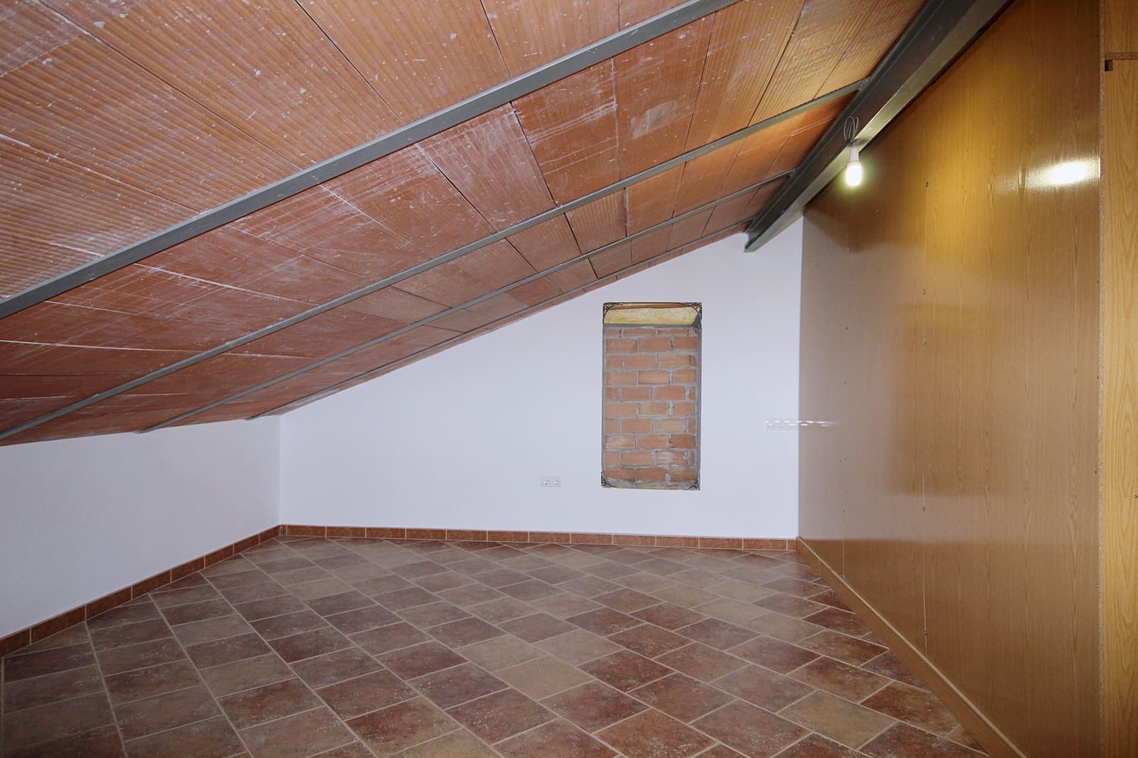 4 soveværelse Finca/Landehus til salg i Coin med swimmingpool garage - € 650.000 (Ref: 5374436)