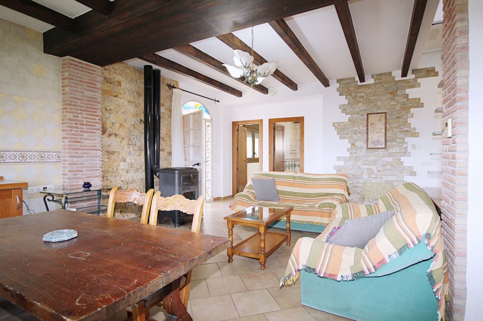 4 soveværelse Finca/Landehus til salg i Coin med swimmingpool garage - € 650.000 (Ref: 5374436)