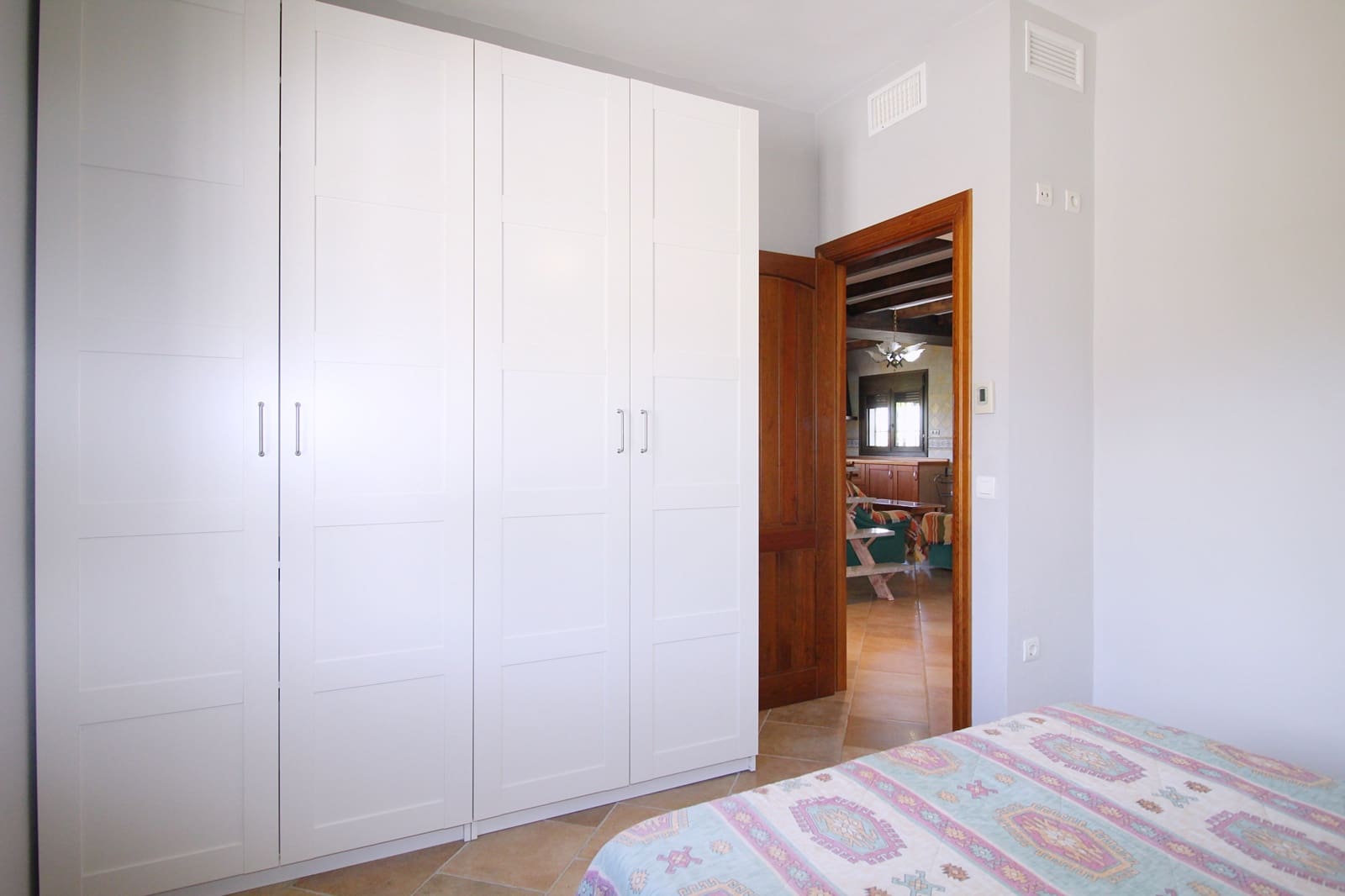 4 soveværelse Finca/Landehus til salg i Coin med swimmingpool garage - € 650.000 (Ref: 5374436)