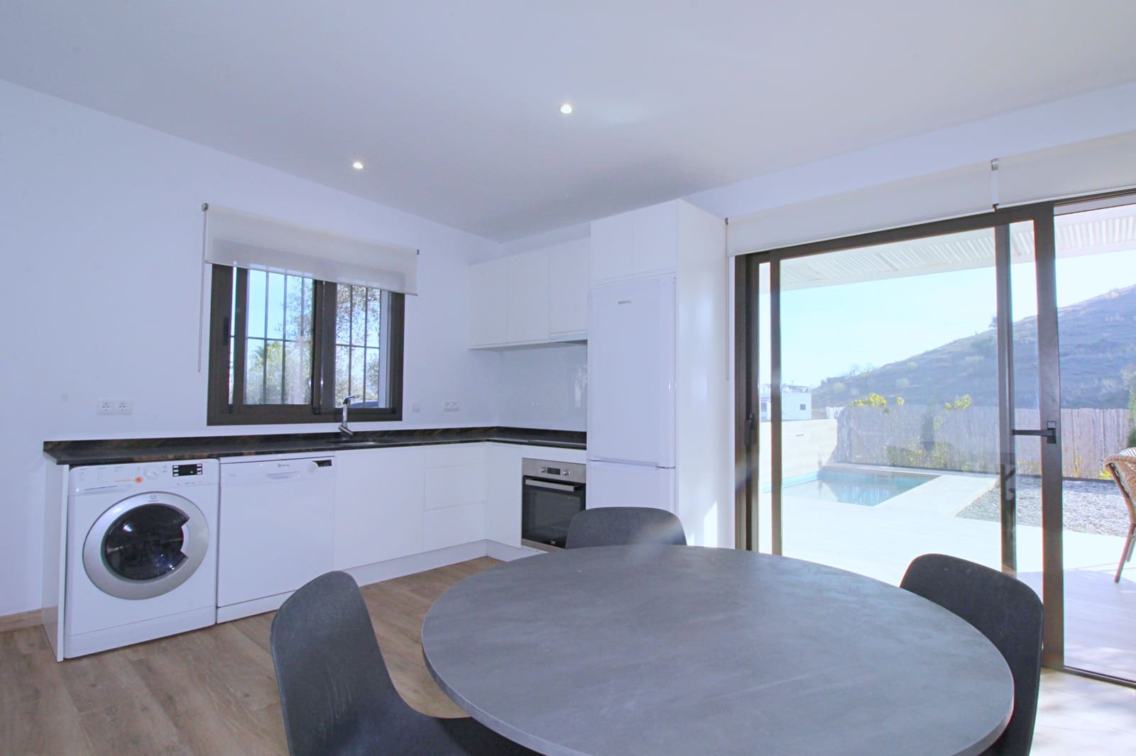 3 camera da letto Finca/Casa di Campagna da affittare in Coin con piscina garage - 1.500 € (Rif: 5493150)