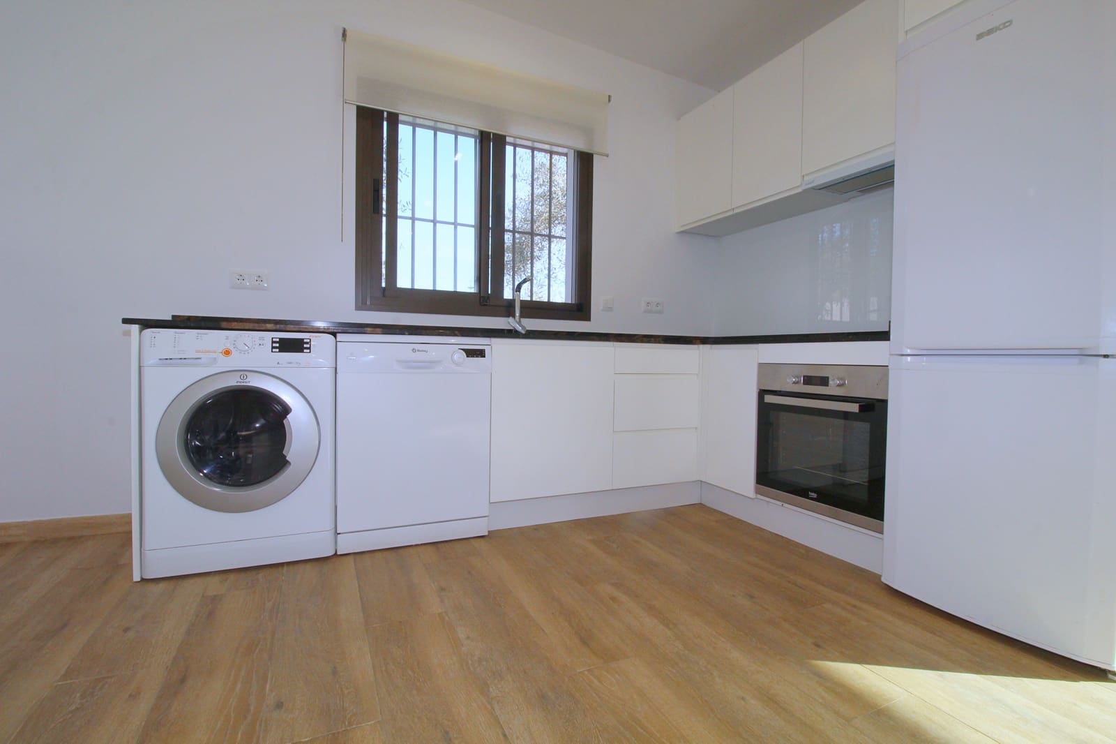 3 camera da letto Finca/Casa di Campagna da affittare in Coin con piscina garage - 1.500 € (Rif: 5493150)