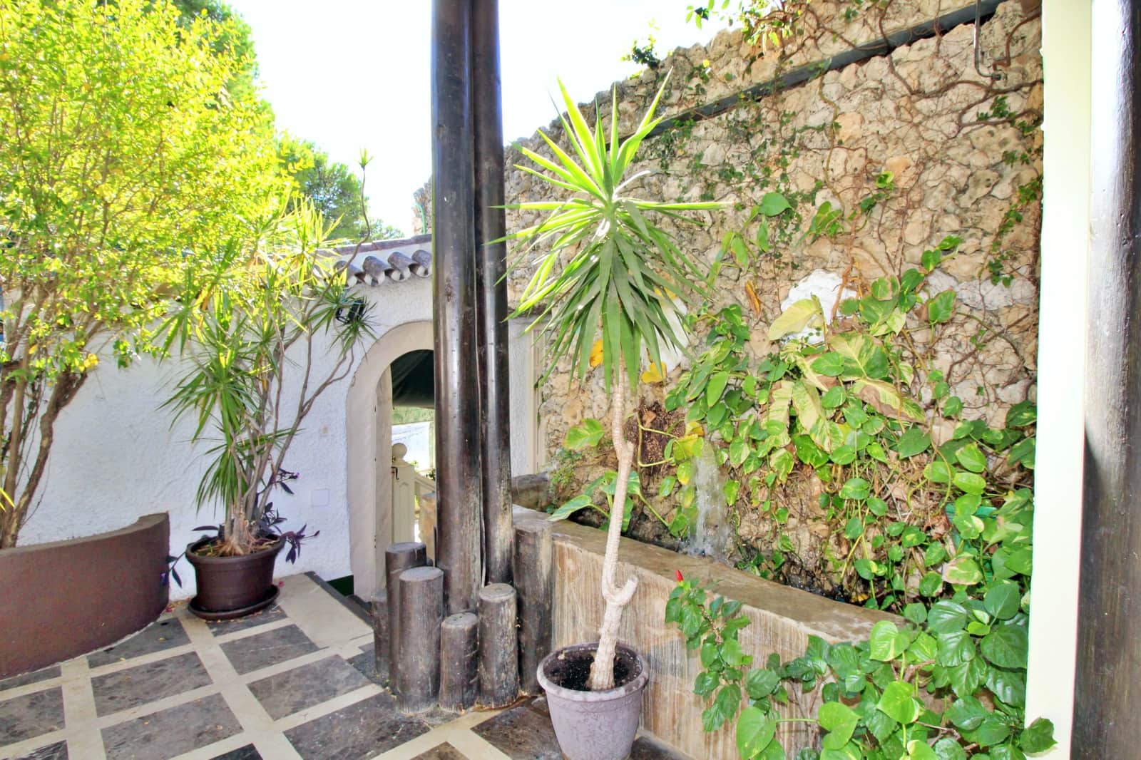 Restaurant/Bar til salg i Mijas Costa med swimmingpool - € 1.650.000 (Ref: 5635343)