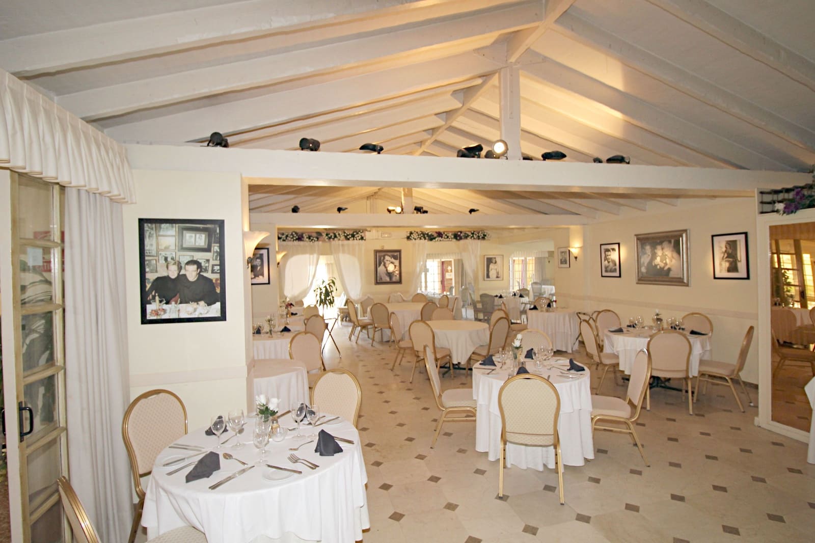 Restaurant/Bar til salg i Mijas Costa med swimmingpool - € 1.650.000 (Ref: 5635343)