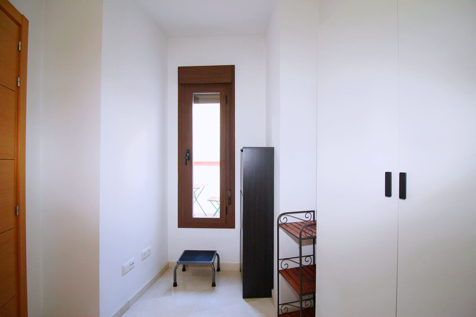 Appartement de 2 chambres à louer à Coin - 700 € (Ref: 6019442)
