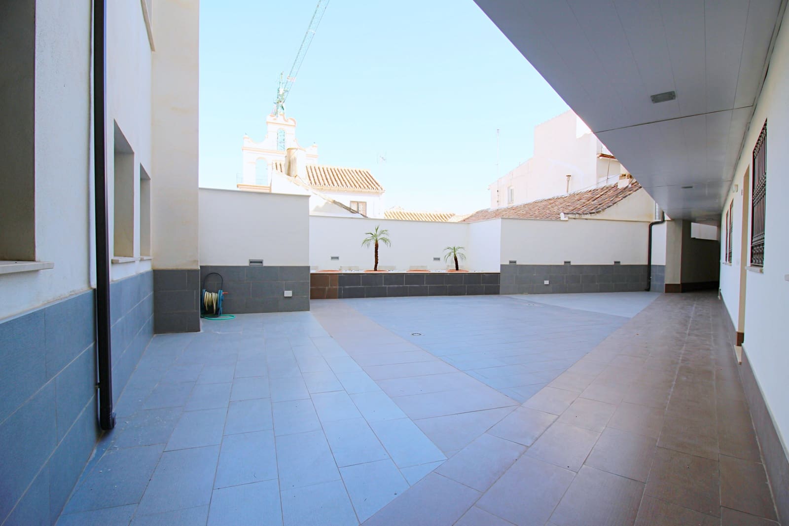 Appartement de 2 chambres à louer à Coin - 700 € (Ref: 6019442)