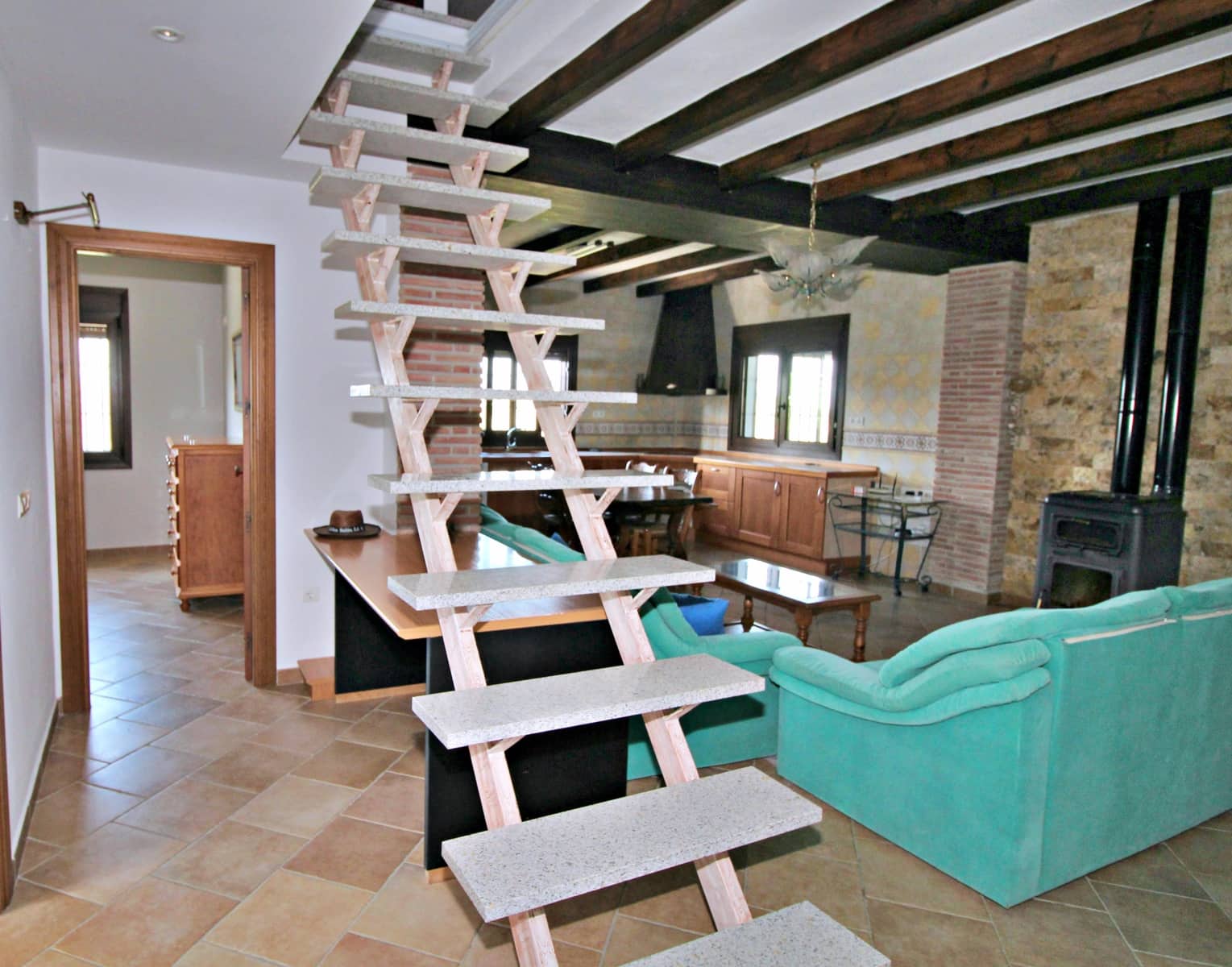 4 soveværelse Finca/Landehus til salg i Coin med swimmingpool garage - € 650.000 (Ref: 6261804)