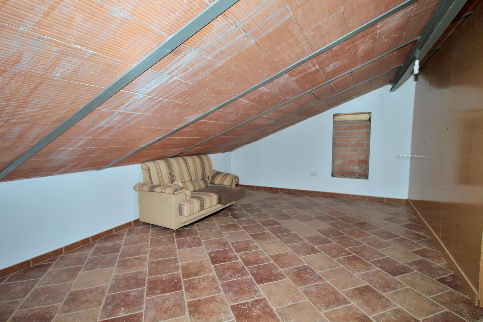 4 soveværelse Finca/Landehus til salg i Coin med swimmingpool garage - € 650.000 (Ref: 6261804)