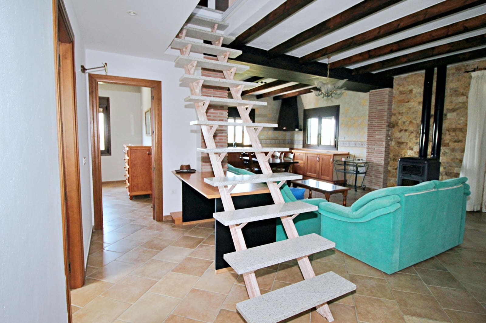 4 soveværelse Finca/Landehus til salg i Coin med swimmingpool garage - € 650.000 (Ref: 6261804)