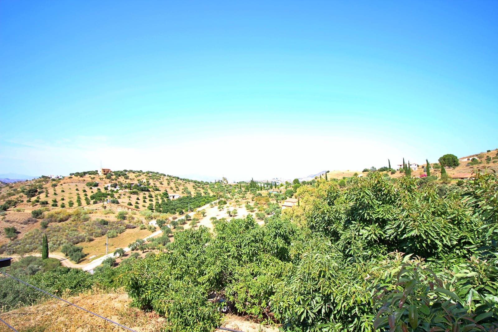 4 soveværelse Finca/Landehus til salg i Coin med swimmingpool garage - € 650.000 (Ref: 6261804)