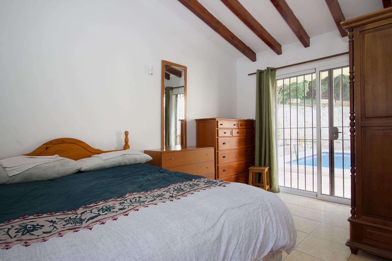 3 soverom Villa til leie i Coin med svømmebasseng garasje - € 1 700 (Ref: 6672874)