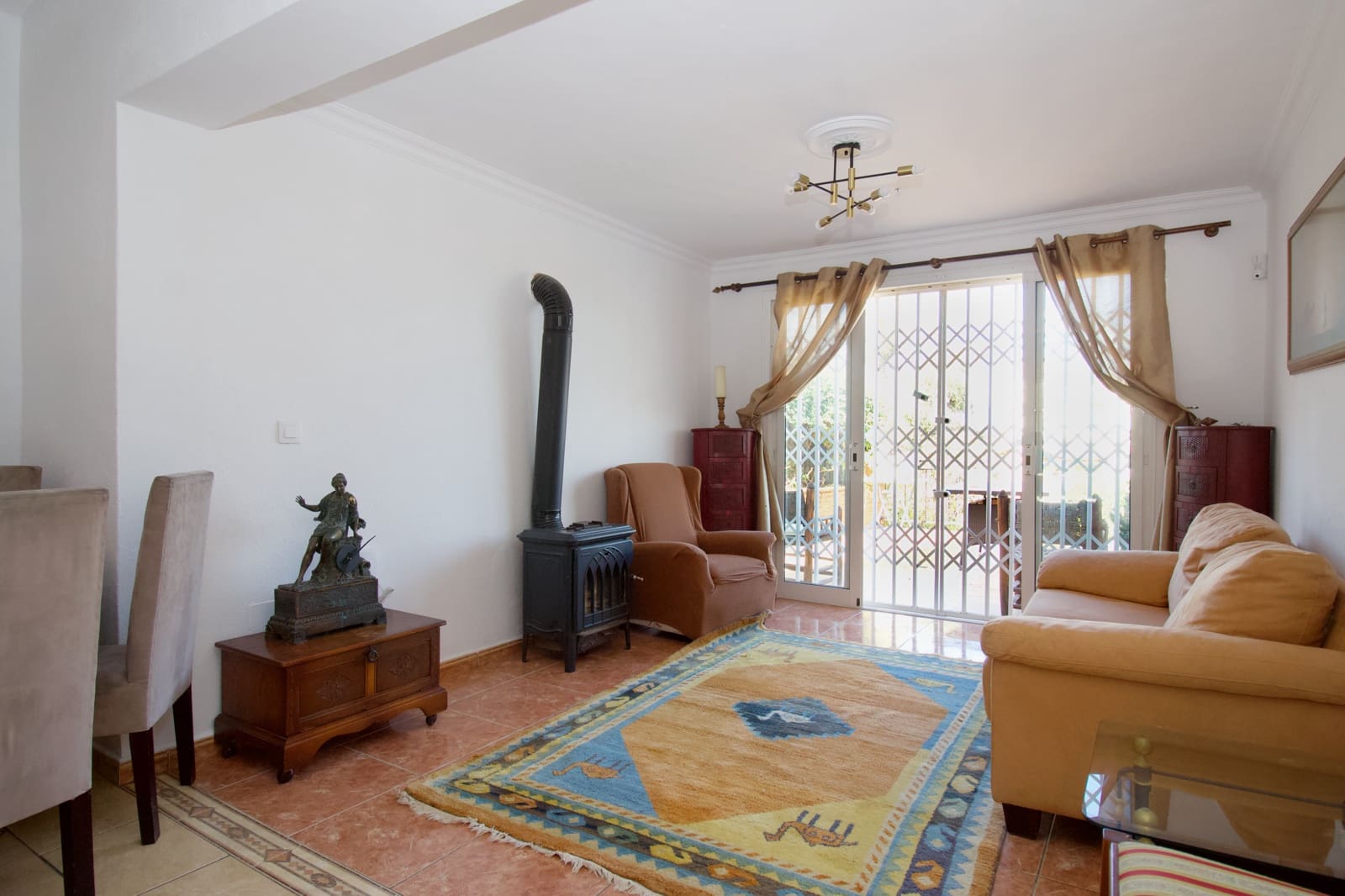 3 soverom Villa til leie i Coin med svømmebasseng garasje - € 1 700 (Ref: 6672874)