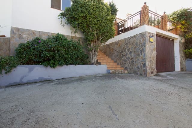 3 bedroom Villa for rent in Coín with pool garage - € 1,700 (Ref: 6672874)