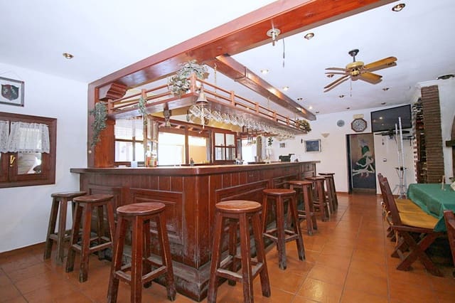 Restaurant/Bar for sale in Marbesa, Marbella - € 850,000 (Ref: 6881709)