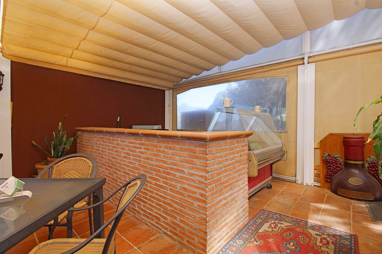 Restaurant/Bar til salg i Marbesa - € 850.000 (Ref: 6881709)