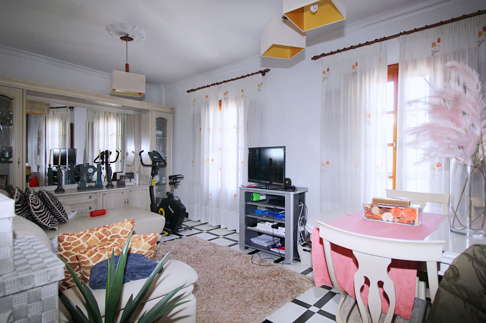 4 soverom Leilighet til salgs i Coin - € 850 000 (Ref: 7350111)