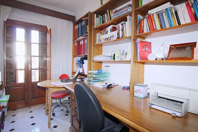 4 bedroom Apartment for sale in Coín - € 850,000 (Ref: 7350111)