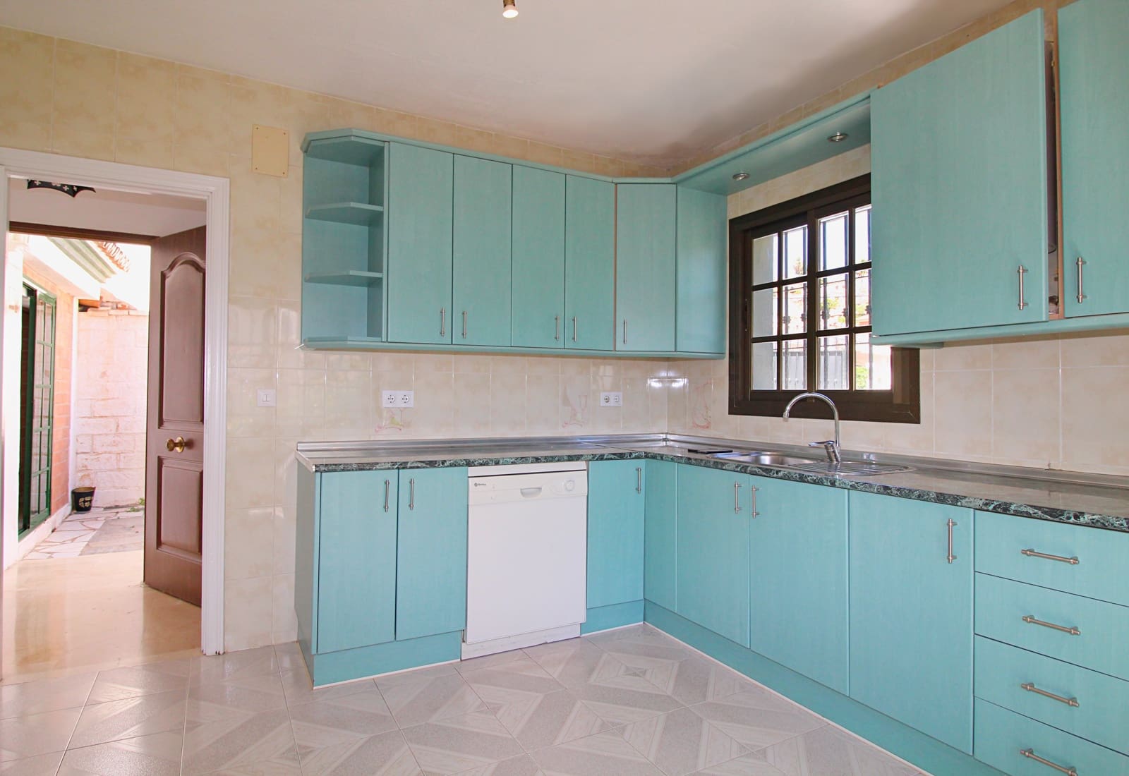 4 sovrum Villa att hyra i Coin med pool - 1 800 € (Ref: 7524671)