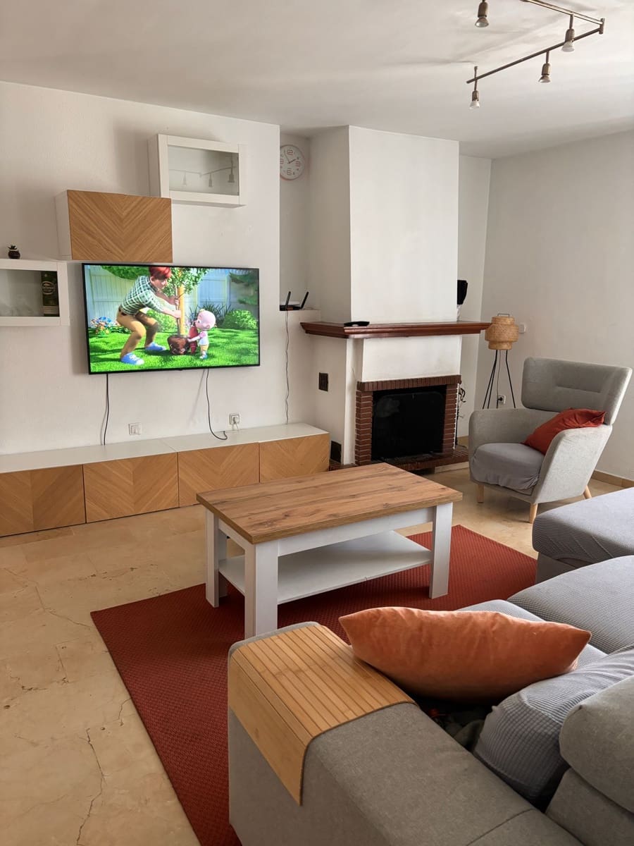 4 sovrum Villa att hyra i Coin med pool - 1 800 € (Ref: 7524671)