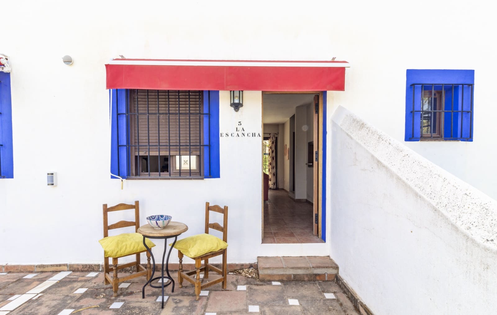 11 soveværelse Finca/Landehus til salg i Guaro med swimmingpool garage - € 780.000 (Ref: 7742096)