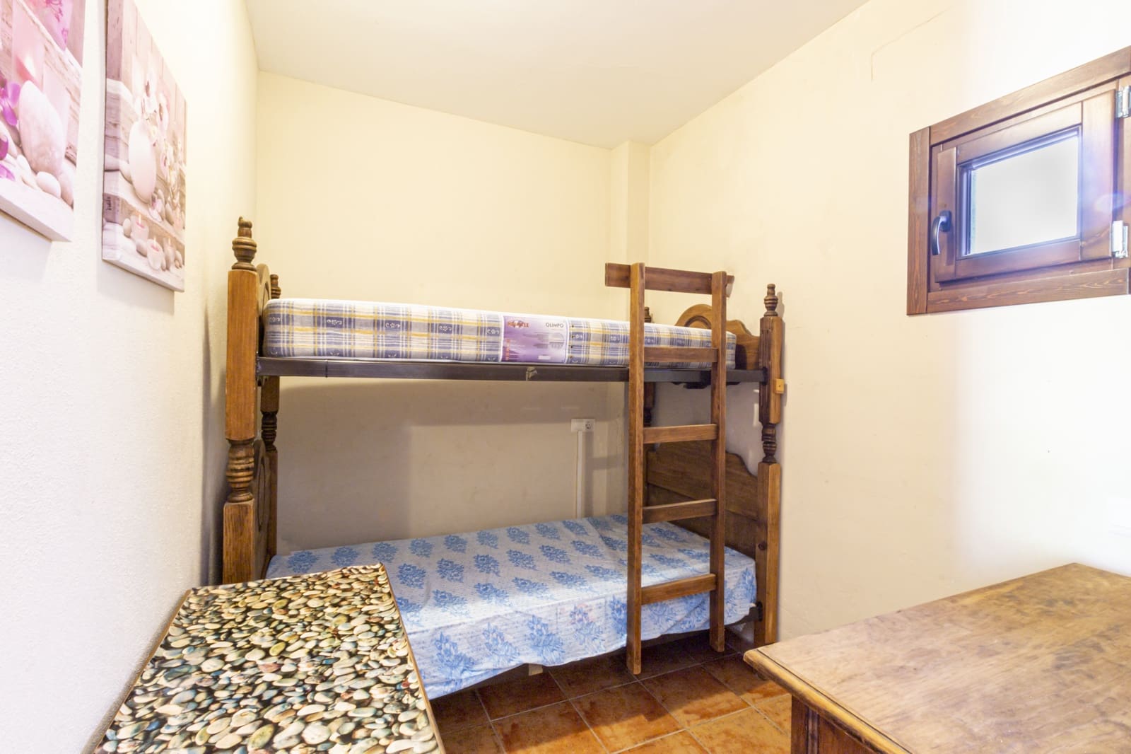 11 soveværelse Finca/Landehus til salg i Guaro med swimmingpool garage - € 780.000 (Ref: 7742096)