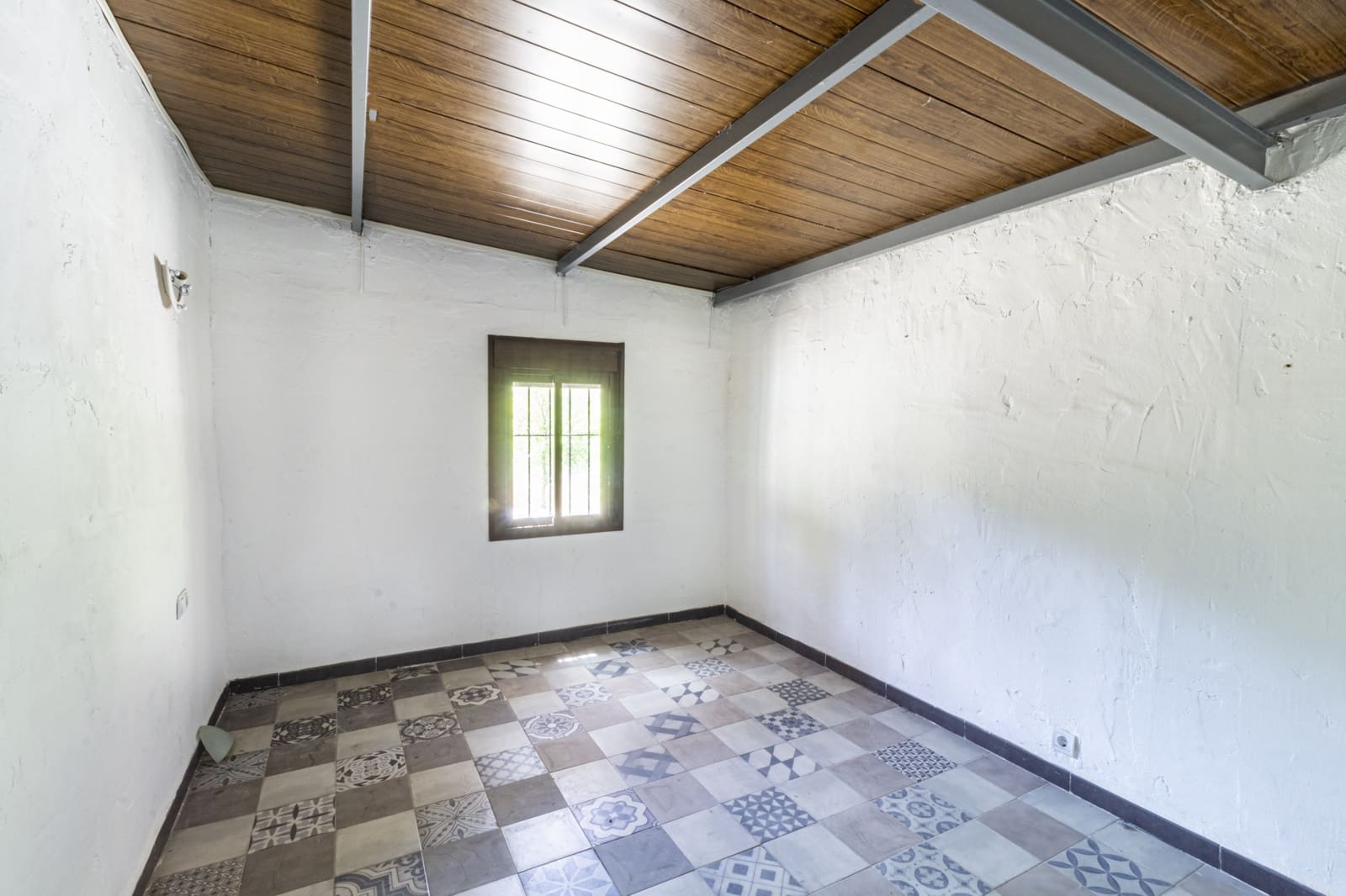 11 soveværelse Finca/Landehus til salg i Guaro med swimmingpool garage - € 780.000 (Ref: 7742096)