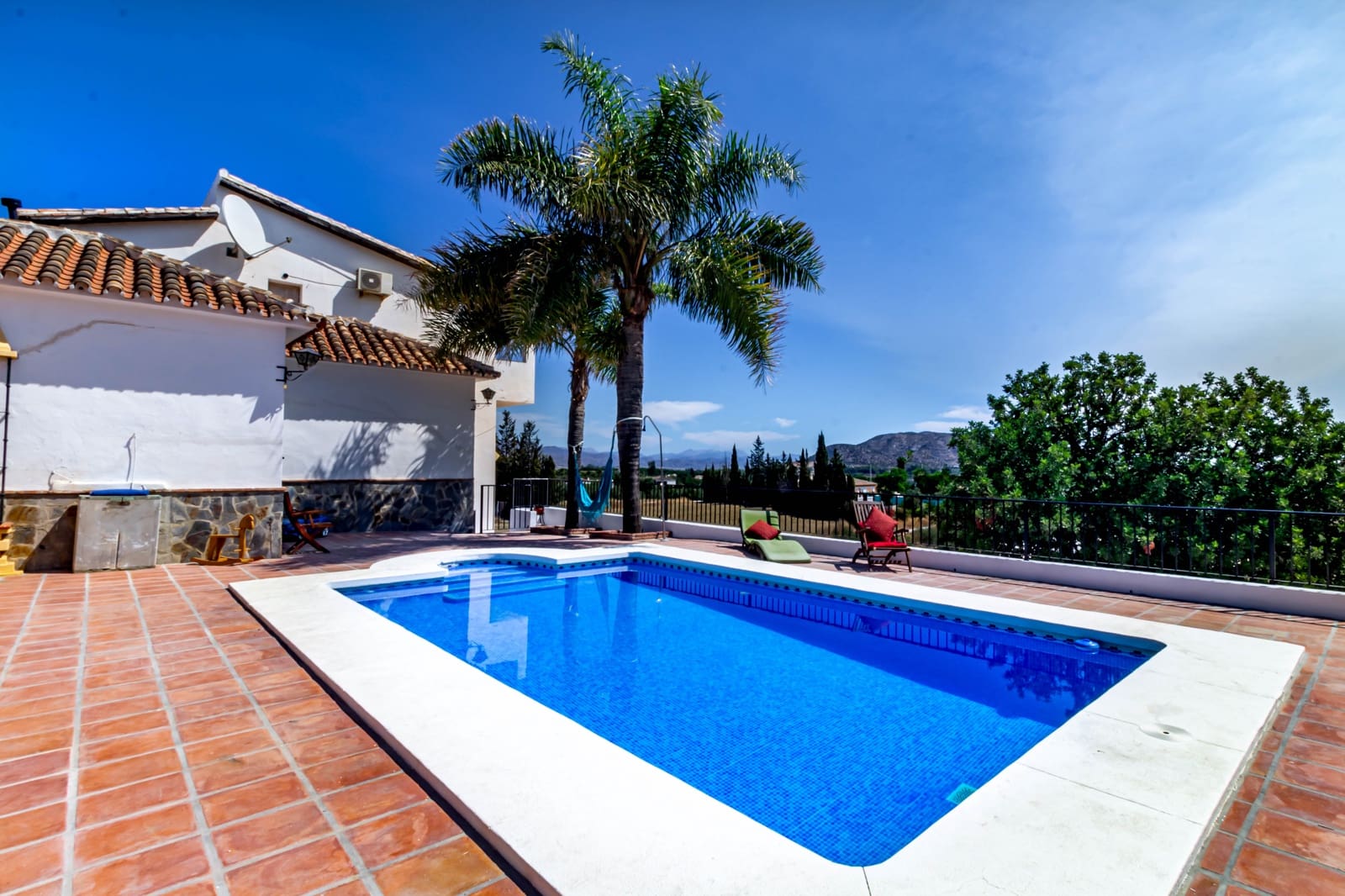 5 bedroom Finca/Country House for sale in Alhaurín el Grande with pool