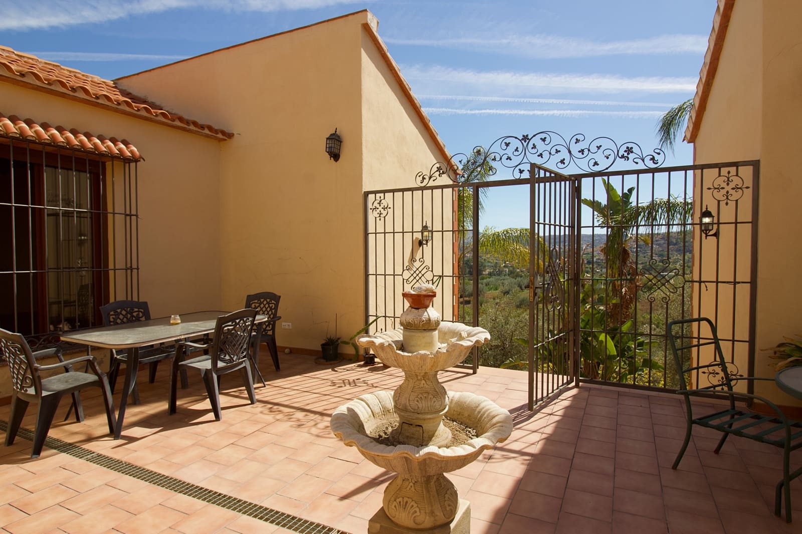 2 soveværelse Finca/Landehus til leje i Coin - € 700 (Ref: 7820847)