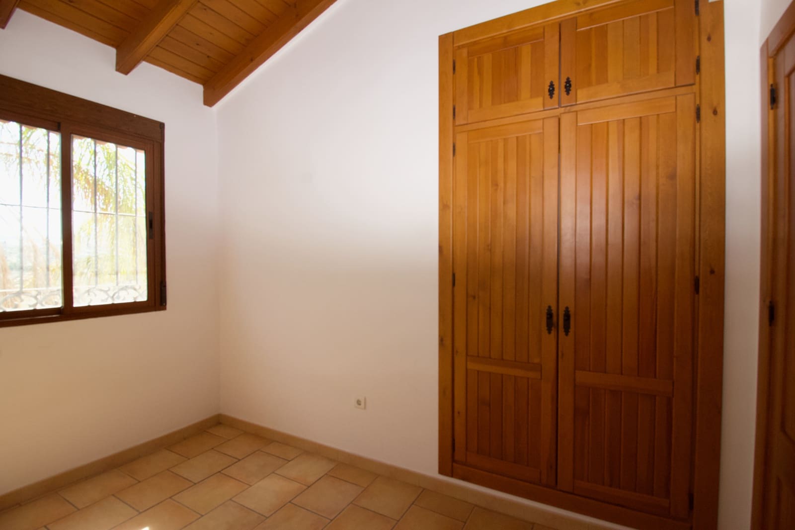 2 soveværelse Finca/Landehus til leje i Coin - € 700 (Ref: 7820847)