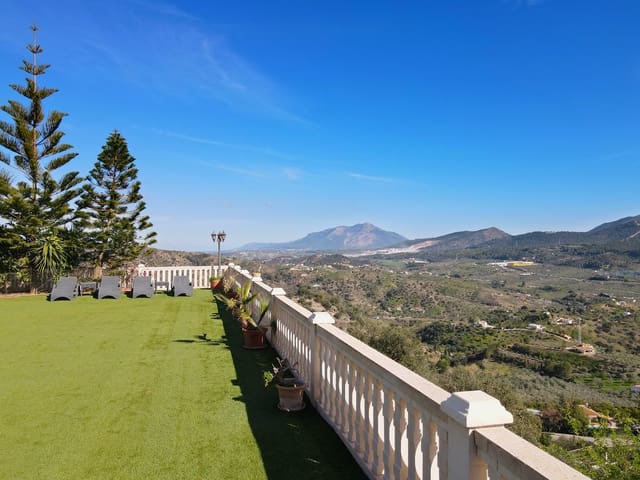 8 bedroom Finca/Country House for sale in Monda with pool garage - € 875,000 (Ref: 8146584)