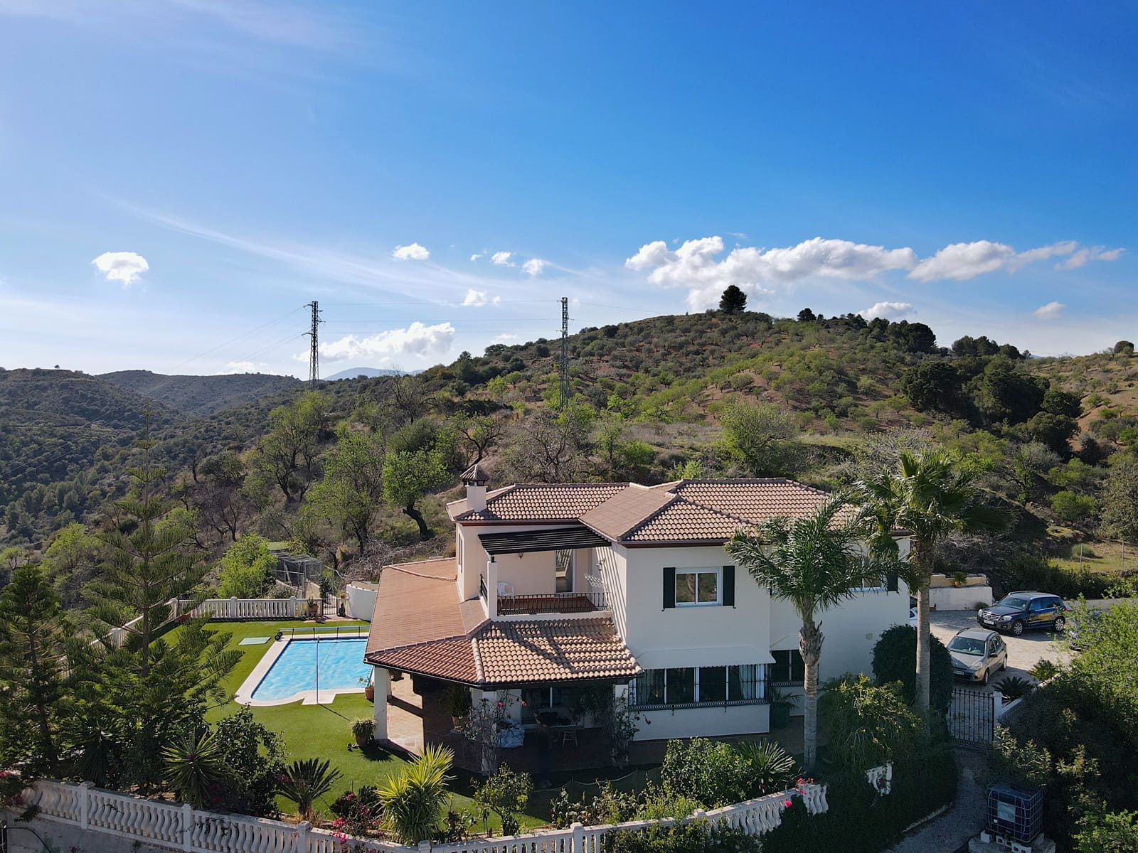 8 soveværelse Finca/Landehus til salg i Monda med swimmingpool garage - € 875.000 (Ref: 8146584)