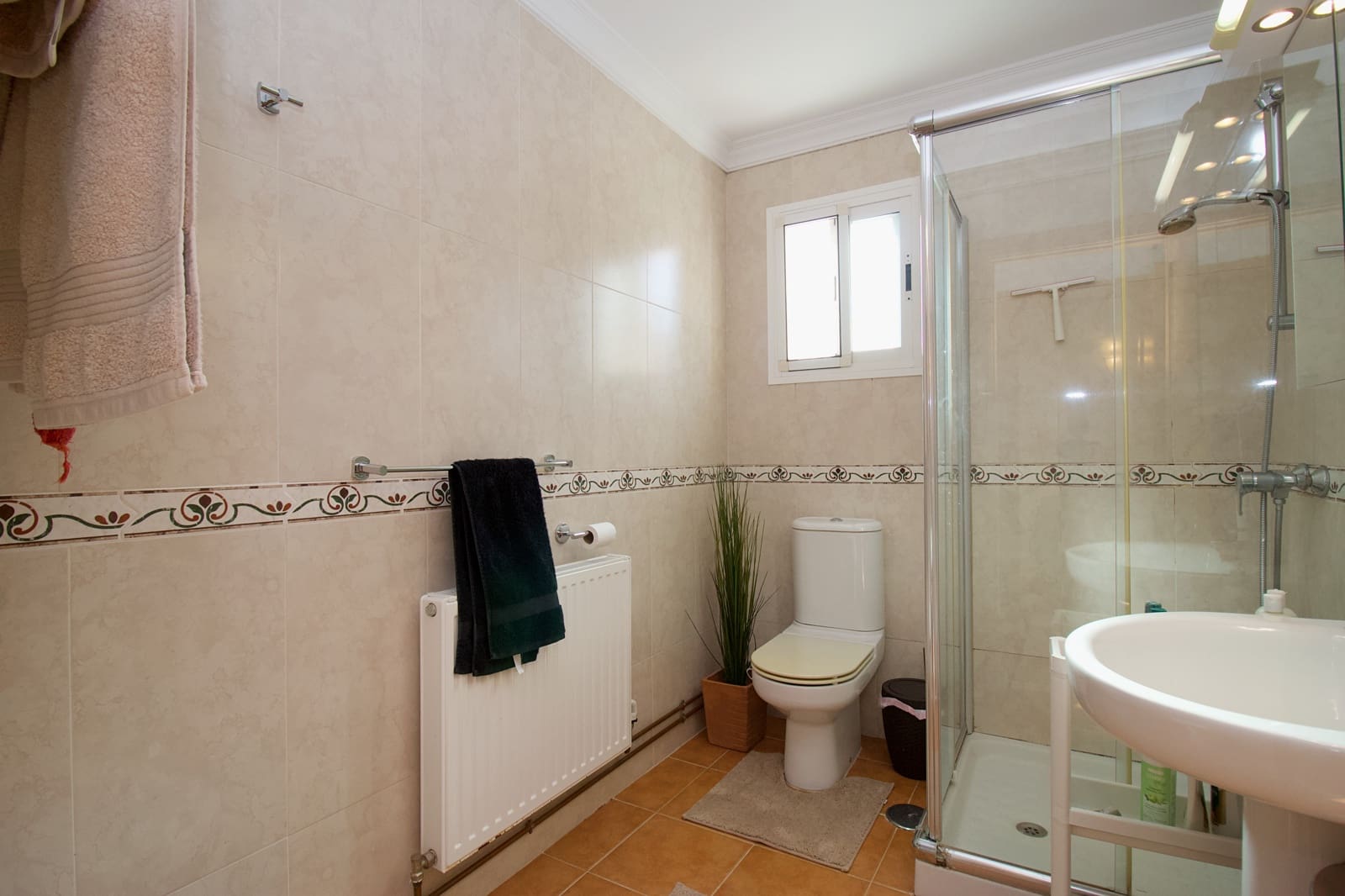 8 soveværelse Finca/Landehus til salg i Monda med swimmingpool garage - € 875.000 (Ref: 8146584)