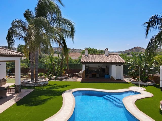 3 bedroom Finca/Country House for rent in Coín with pool - € 2,100 (Ref: 8371439)