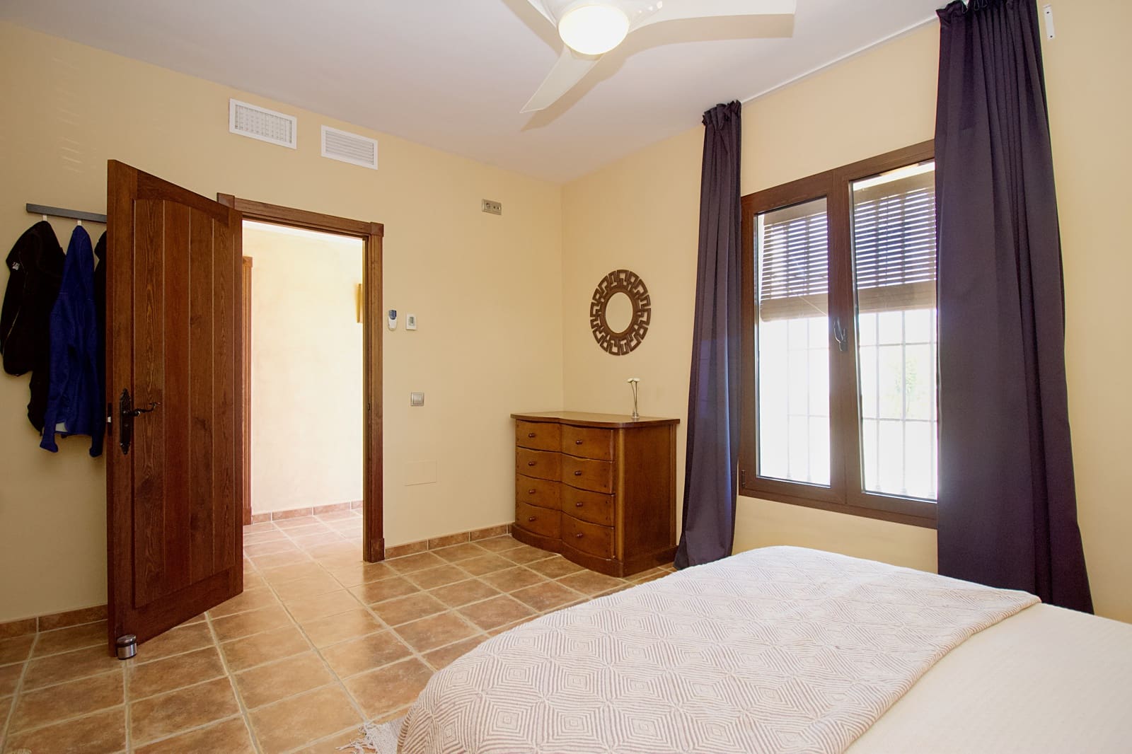 3 bedroom Finca/Country House for rent in Coin with pool - € 2,100 (Ref: 8371439)