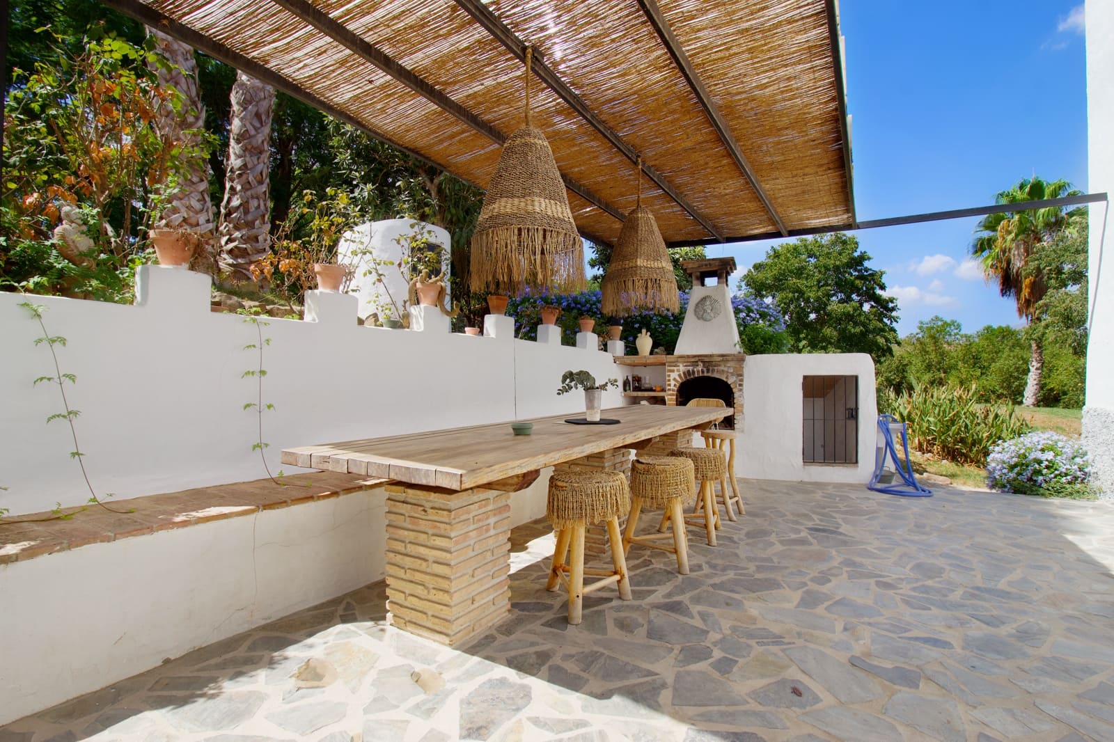 6 soveværelse Finca/Landehus til salg i Coin med swimmingpool garage - € 749.000 (Ref: 8501120)