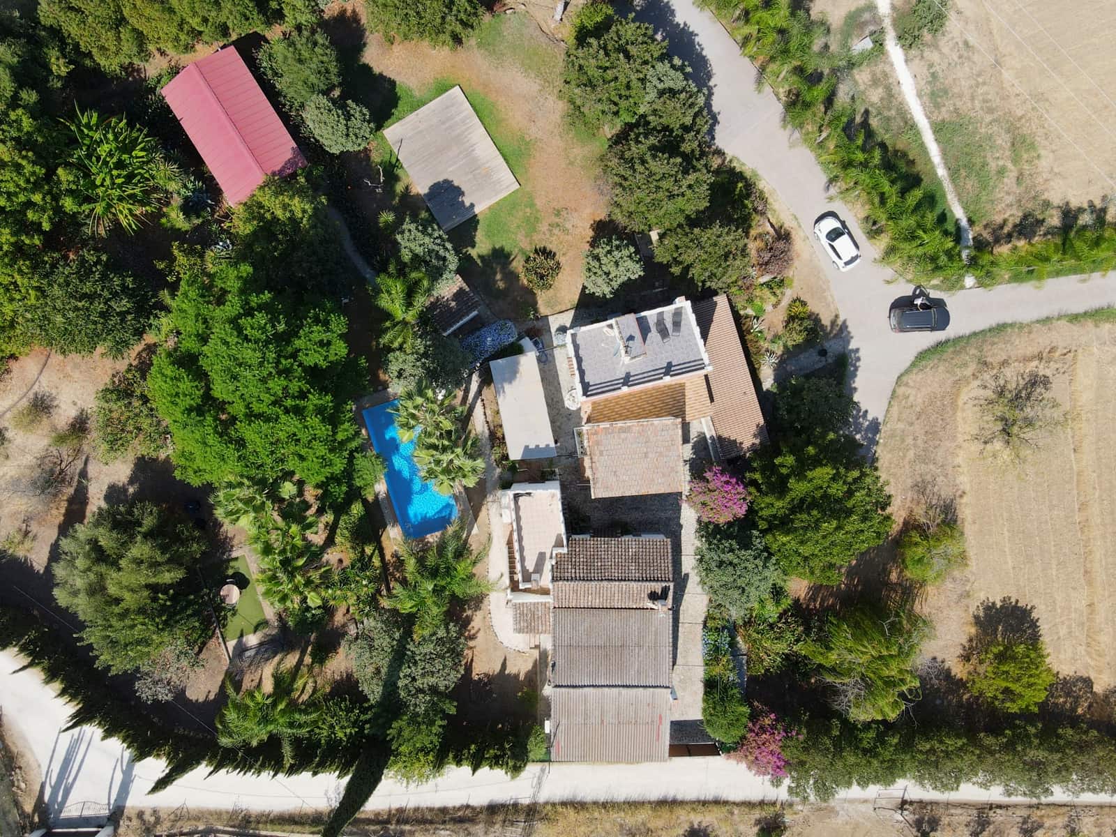 6 soveværelse Finca/Landehus til salg i Coin med swimmingpool garage - € 749.000 (Ref: 8501120)