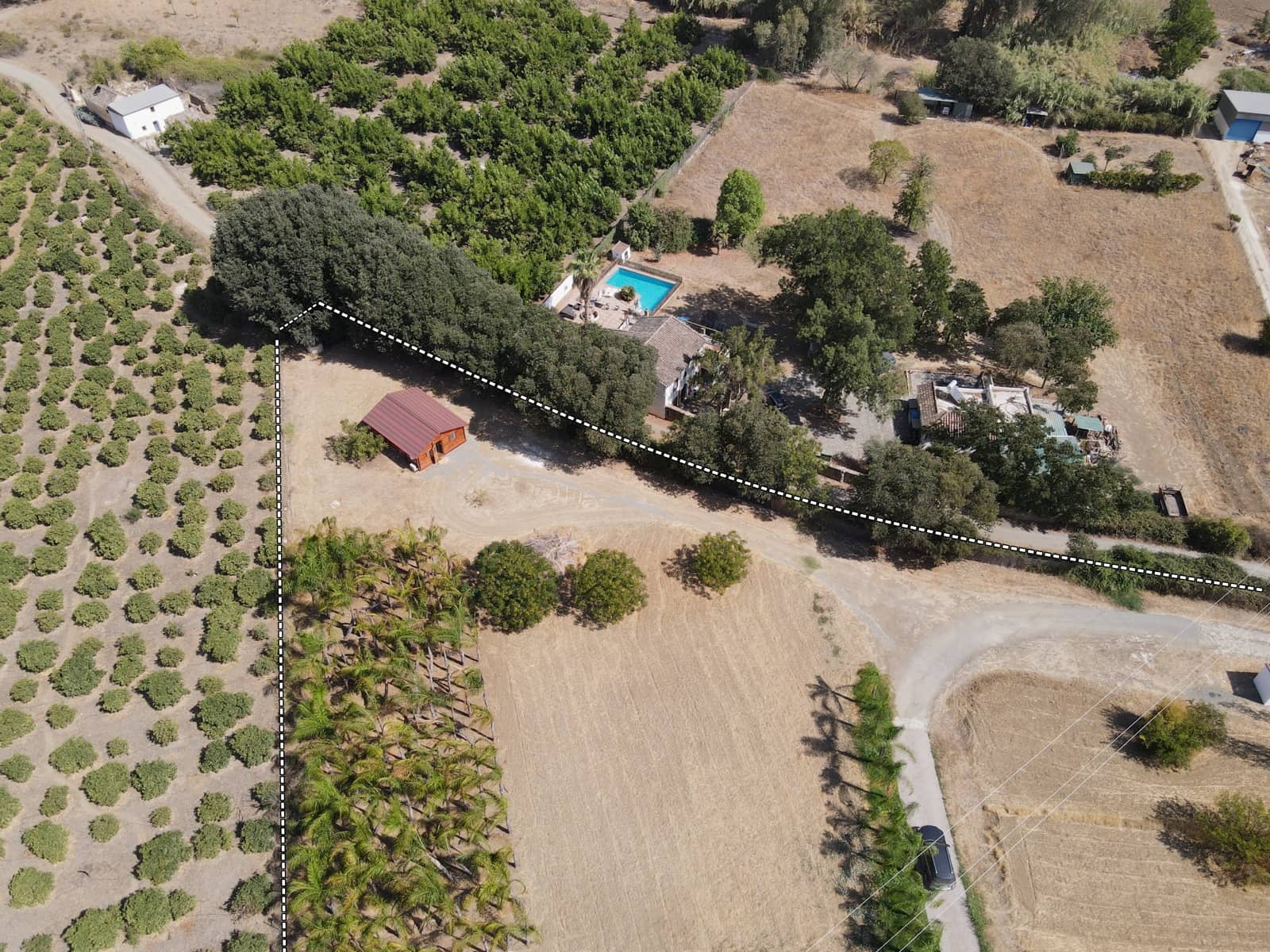 6 soveværelse Finca/Landehus til salg i Coin med swimmingpool garage - € 749.000 (Ref: 8501120)