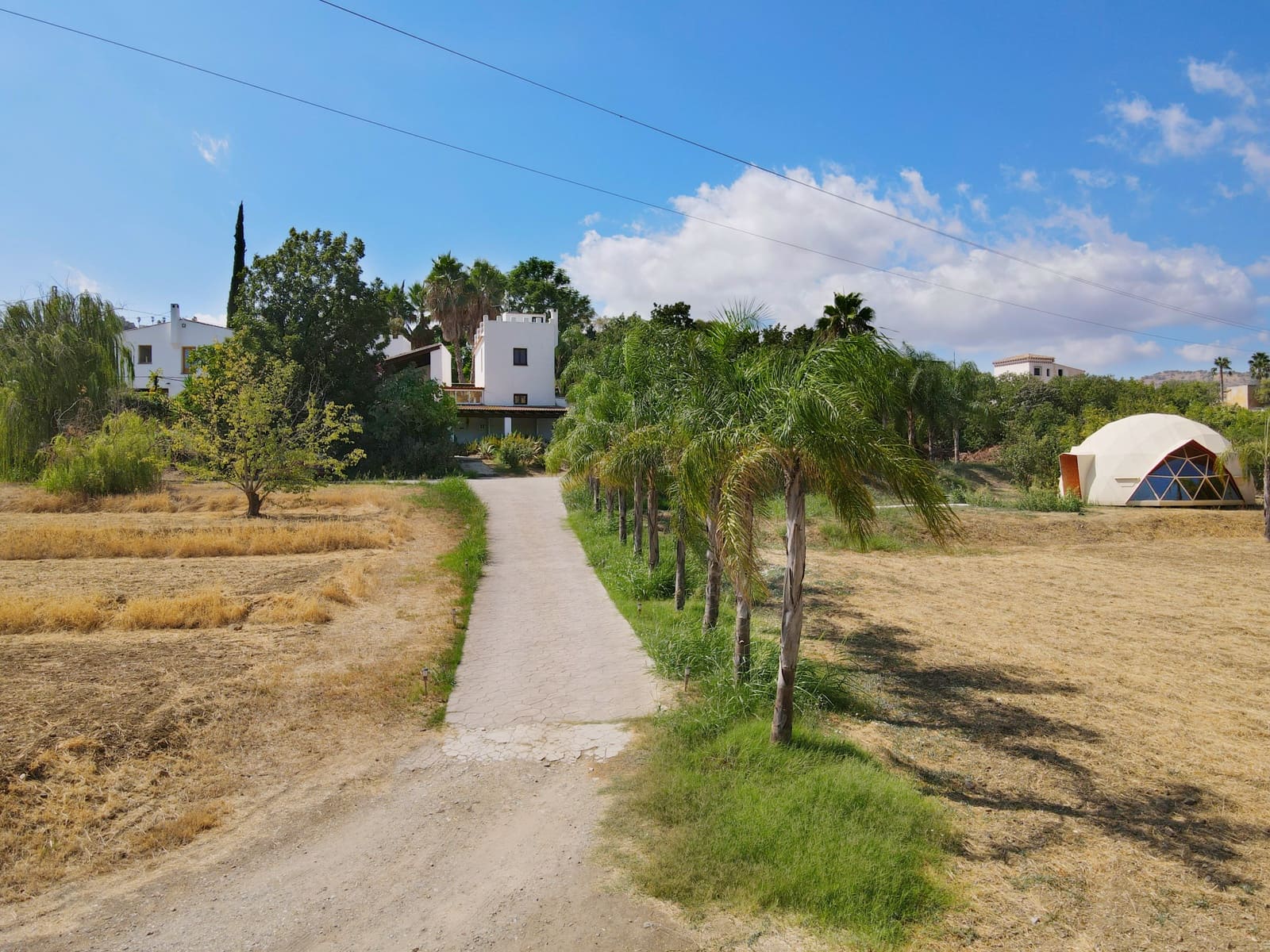 6 soveværelse Finca/Landehus til salg i Coin med swimmingpool garage - € 749.000 (Ref: 8501120)