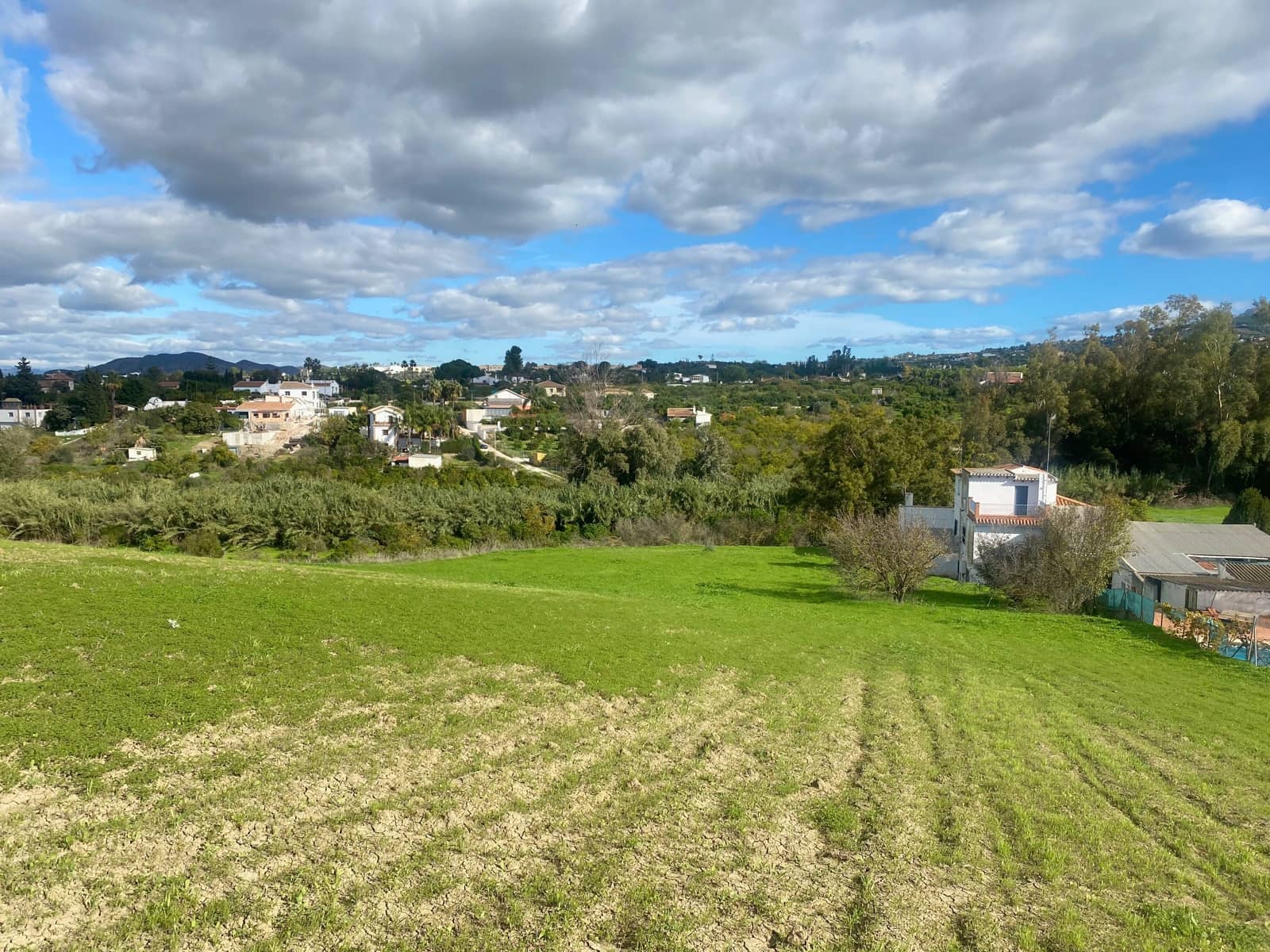 Grunde uden byggetilladelser til salg i Alhaurin el Grande - € 128.000 (Ref: 8657915)