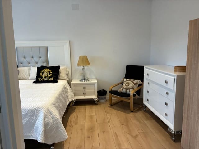 3 slaapkamer Finca/Landhuis te huur in Coín met garage - € 1.600 (Ref: 8661491)
