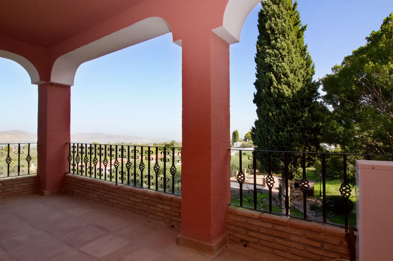 5 soveværelse Villa til salg i Alhaurin el Grande med swimmingpool garage - € 950.000 (Ref: 8676208)