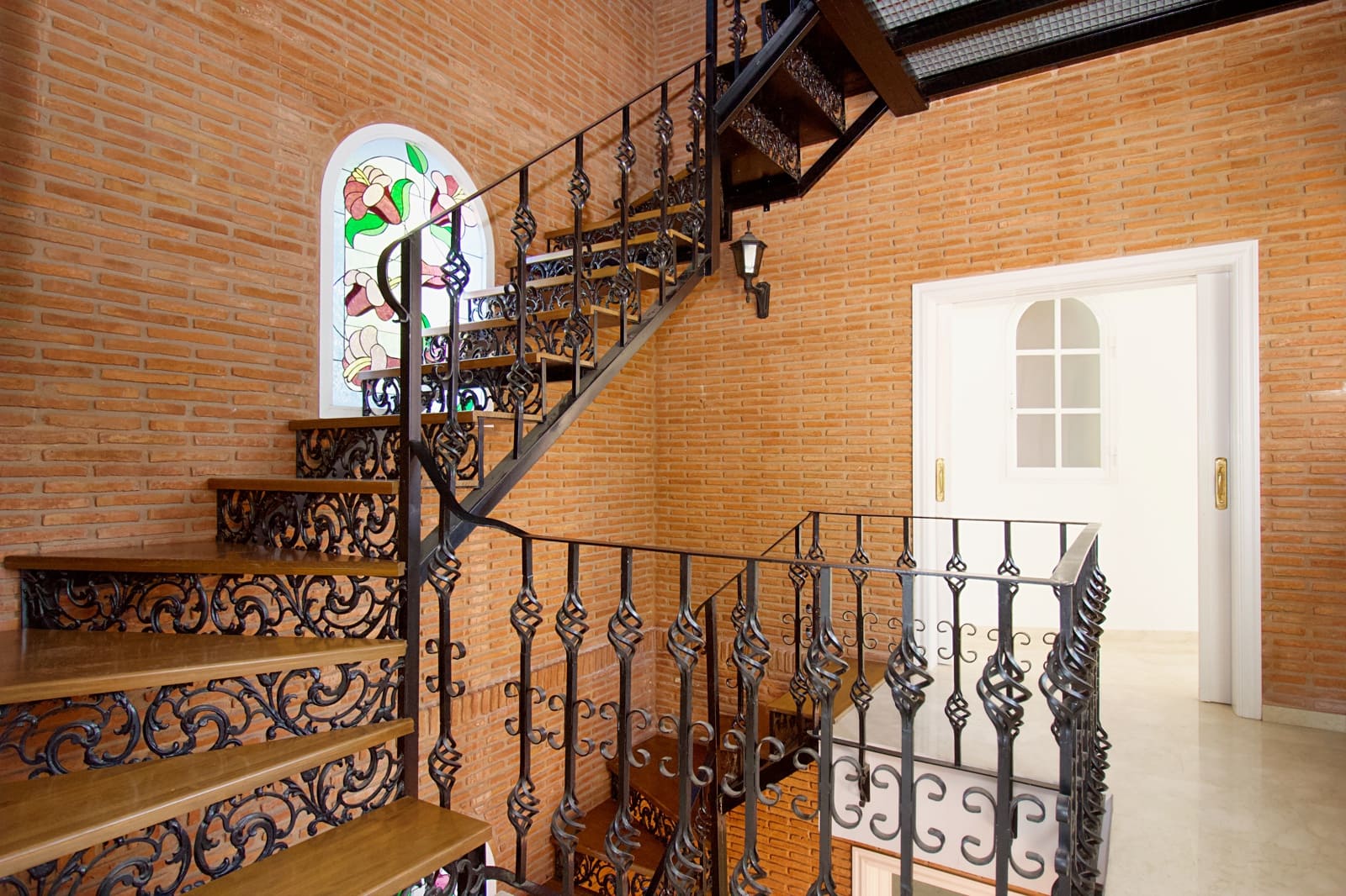 5 soveværelse Villa til salg i Alhaurin el Grande med swimmingpool garage - € 950.000 (Ref: 8676208)