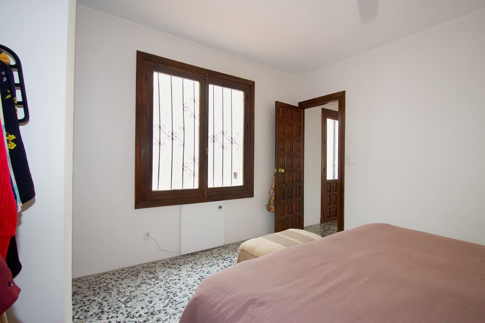 4 soveværelse Villa til salg i Coin med swimmingpool garage - € 550.000 (Ref: 8698404)