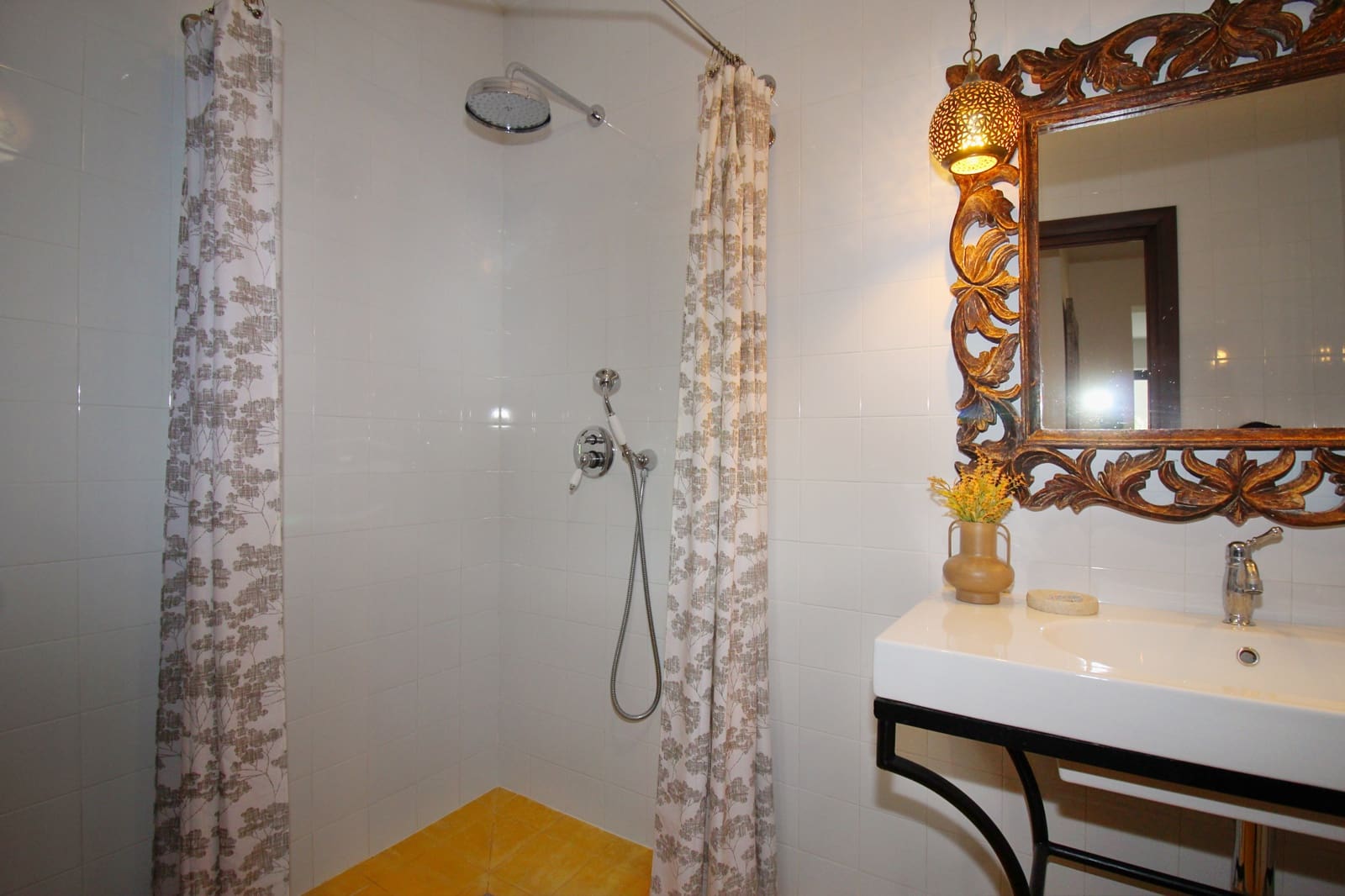 4 soveværelse Villa til salg i Coin med swimmingpool garage - € 550.000 (Ref: 8698404)